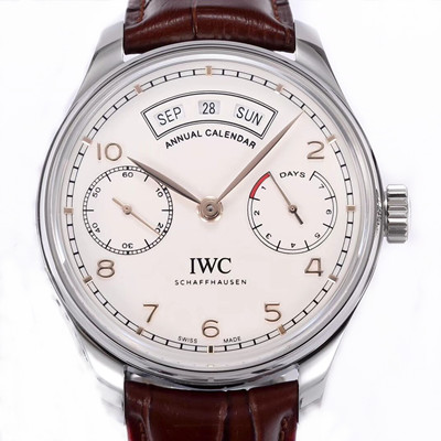 IWC 万国 PORTUGIESER ANNUAL CALENDAR 葡萄牙系列年历腕表 IW50350